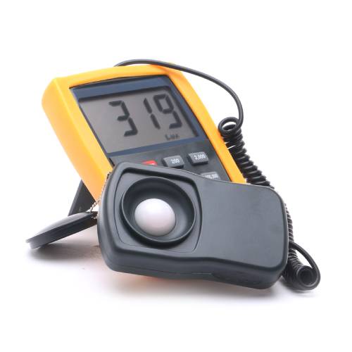 HTC – DIGITAL LUX METER Model : LX-101A